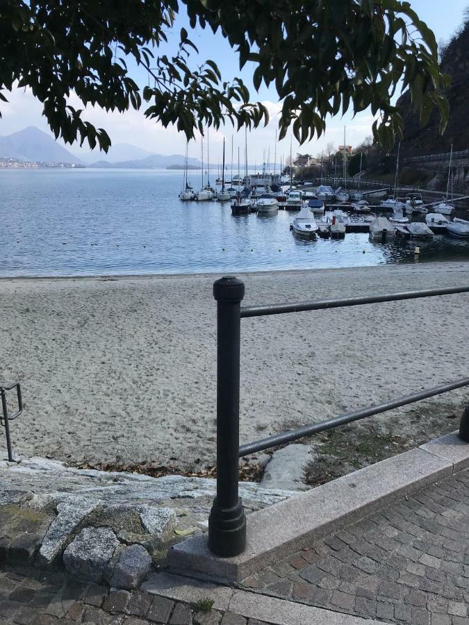 Appartamento Il Porto Baveno Eksteriør billede